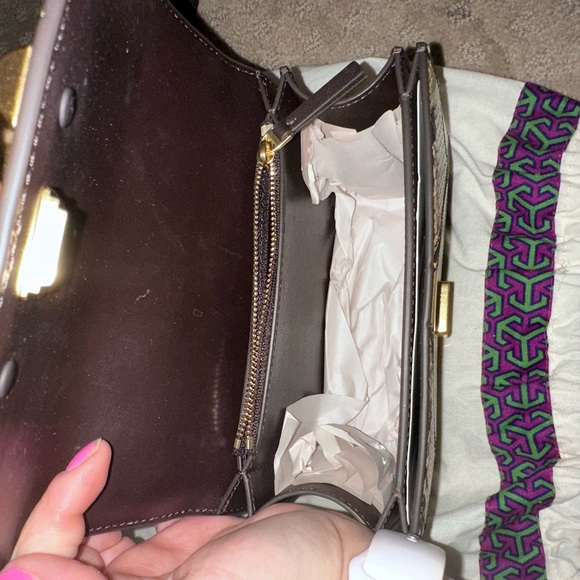 Tory Burch Eleanor Exotic Diamond quilt small convertible shoulder bag - Picture 4 of 5